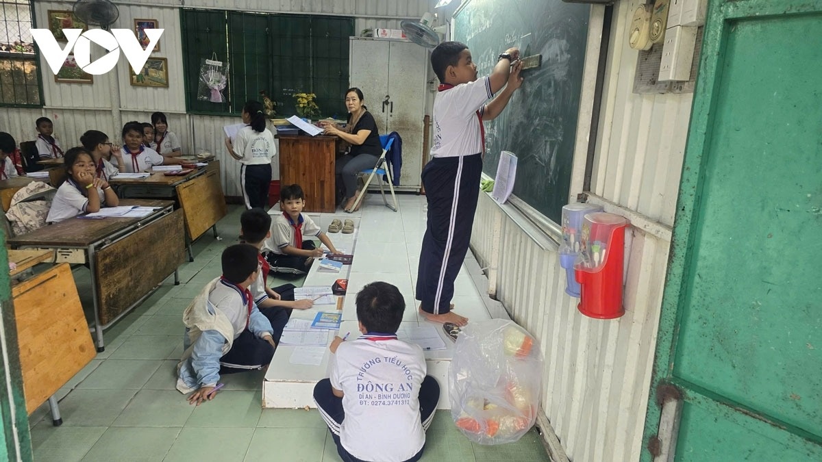 truong hoc xuong cap anh 5