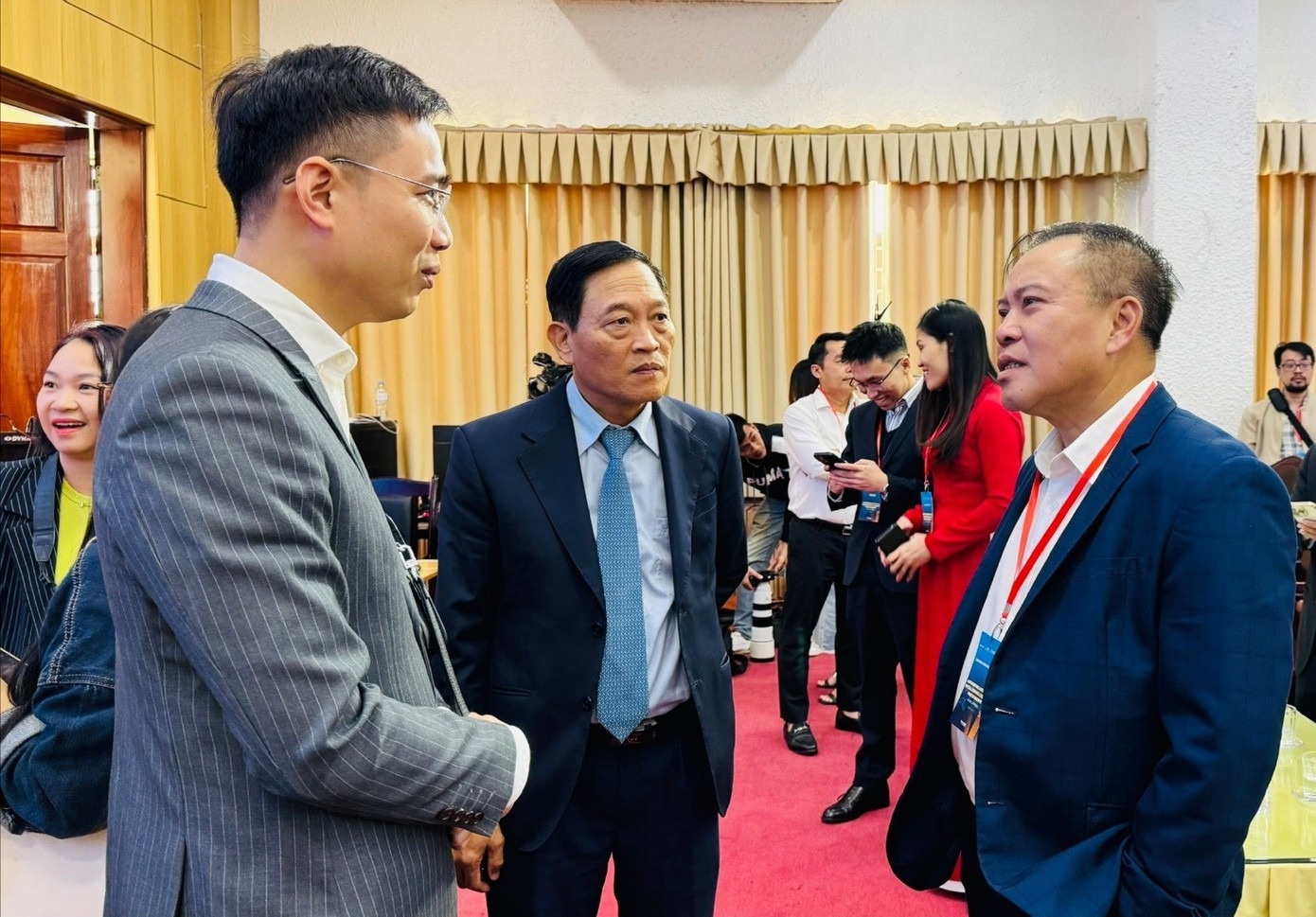 cách dùng chatgpt ảnh 1 cach dung chatgpt anh 1