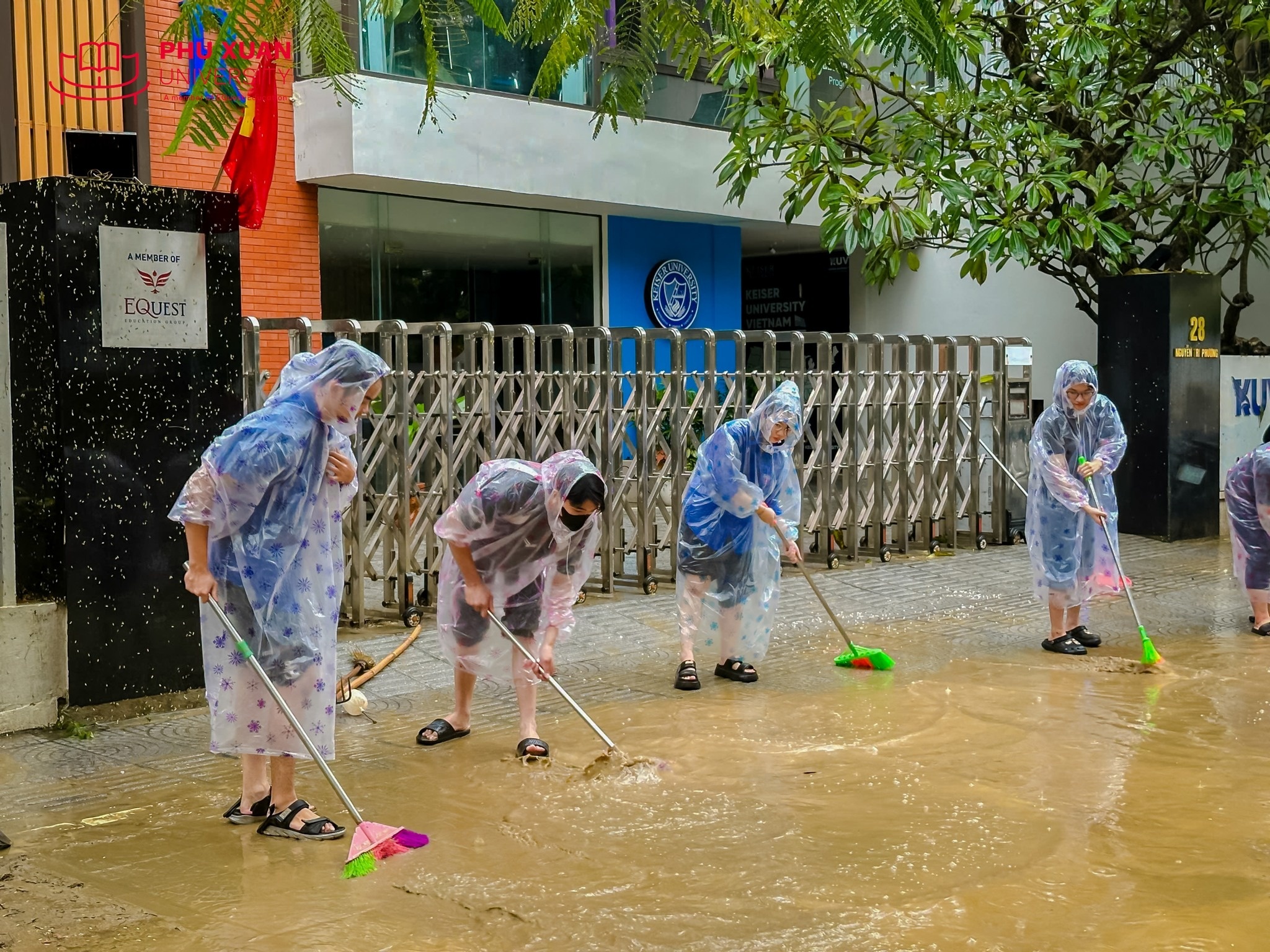 mưa lũ lịch sử ảnh 7 mua lu lich su anh 7