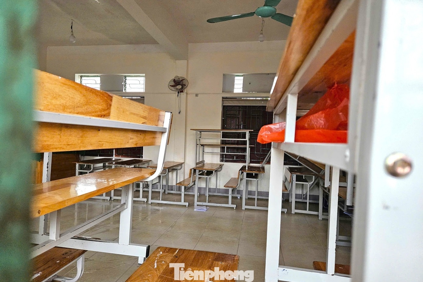 phong hoc xuong cap anh 14