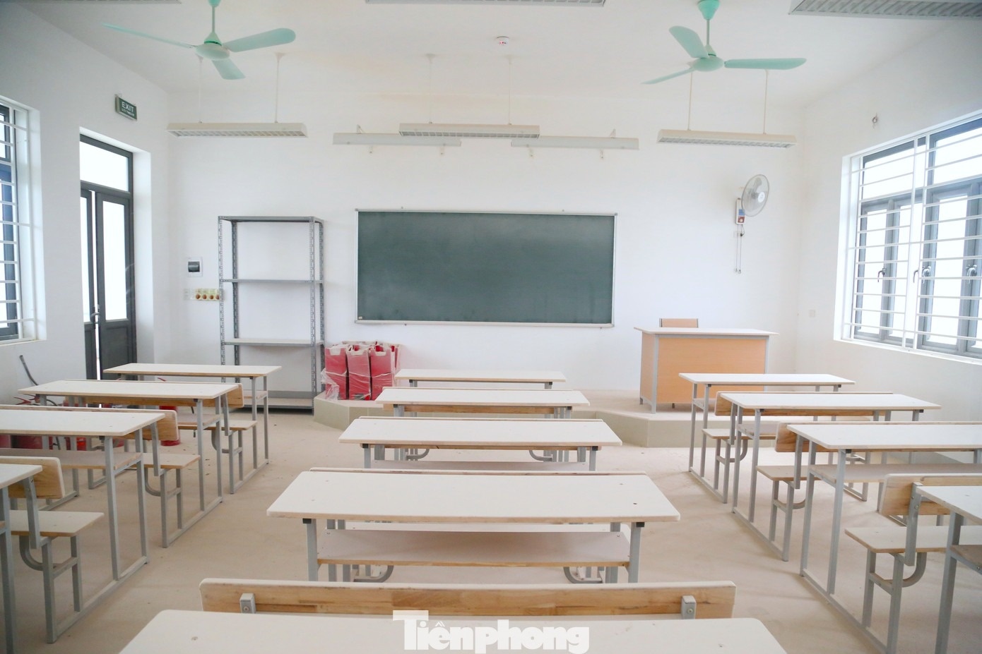 phong hoc xuong cap anh 3
