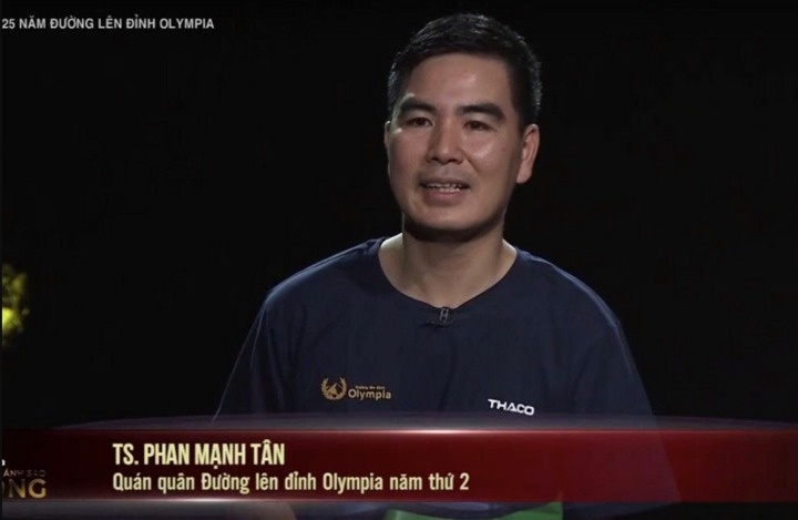 Quan quan Olympia: Tien si Tin hoc, quan ly cap cao cong ty cong nghe hinh anh