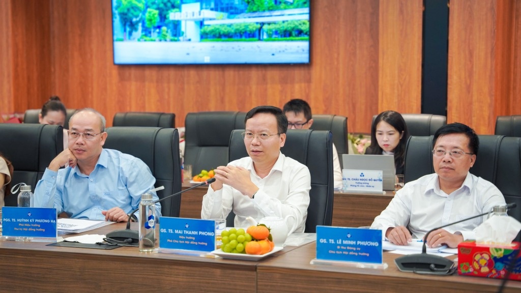 Dai hoc Bach khoa anh 1