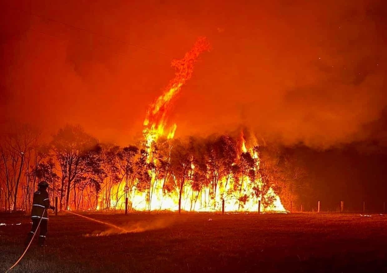 Vi sao Australia nong dinh diem khi the gioi dang buoc vao mua dong? hinh anh