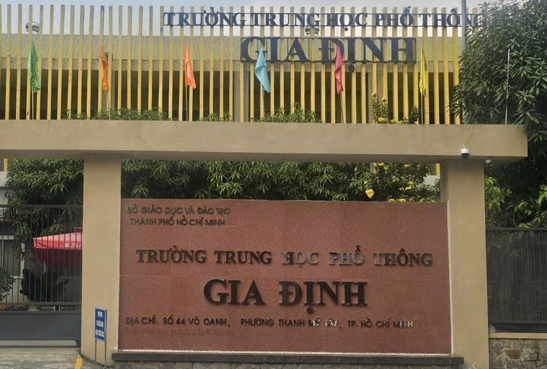 Hieu truong o TP.HCM len tieng vu mot lop thu quy 6 trieu dong hinh anh