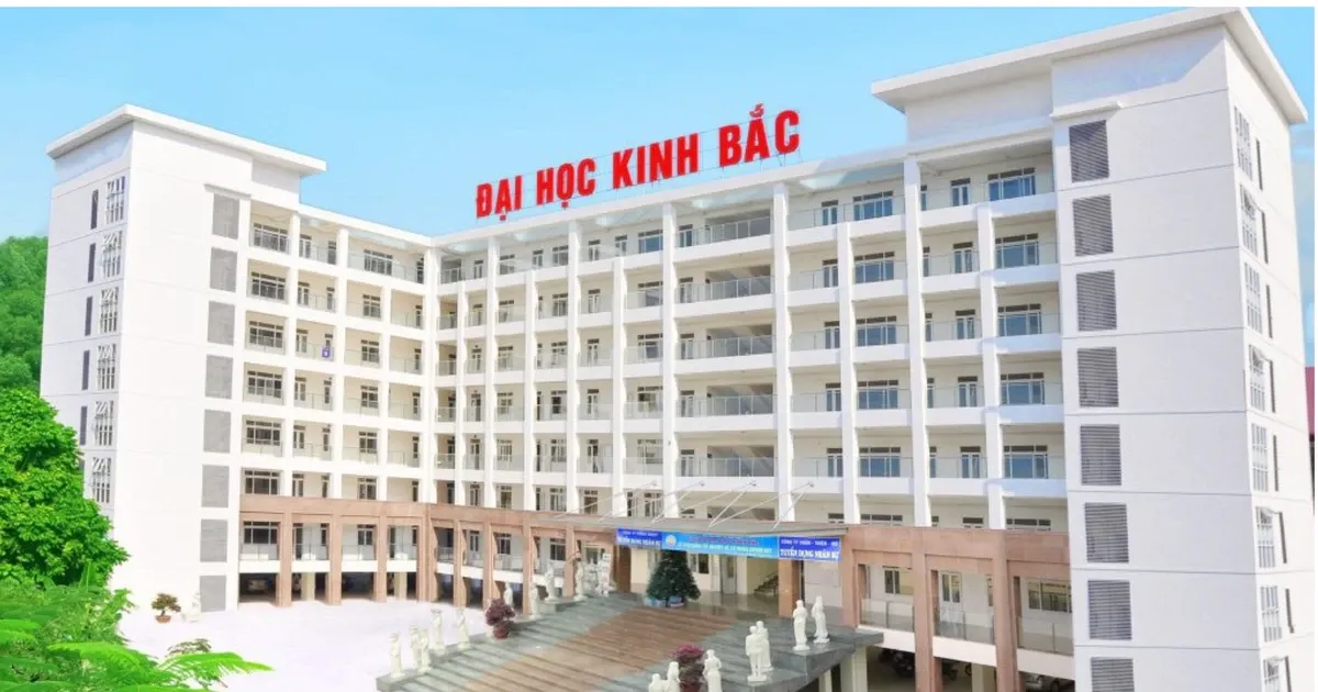 Dai hoc Kinh Bac thu hoi 160 bang dai hoc hinh anh