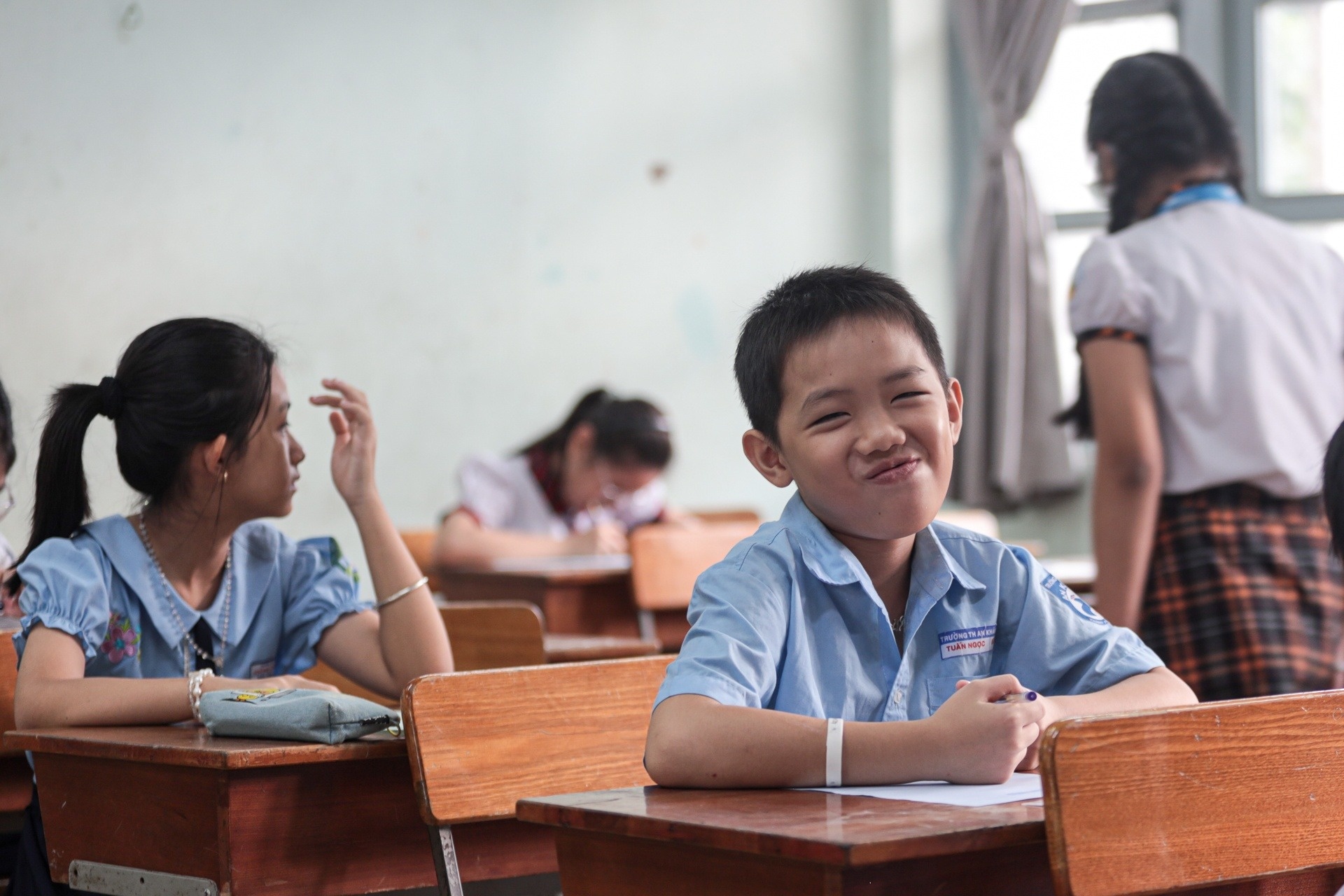 Cach tuyen sinh lop 6 cua truong co ty le choi 1:14 tai TP.HCM hinh anh