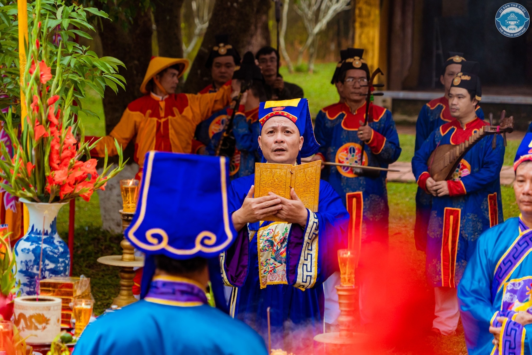 Nghi thuc don Tet cau ky trong hoang cung trieu Nguyen hinh anh