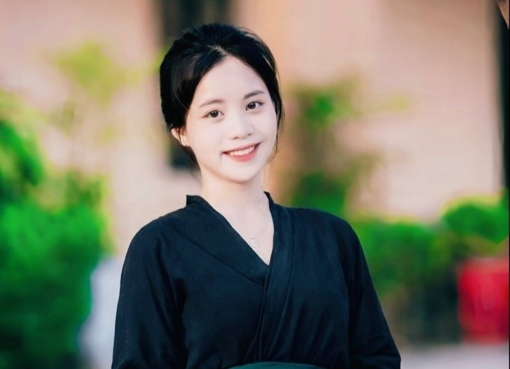 Co giao 24 tuoi nguoi O Du ung cu Dai bieu Quoc hoi hinh anh