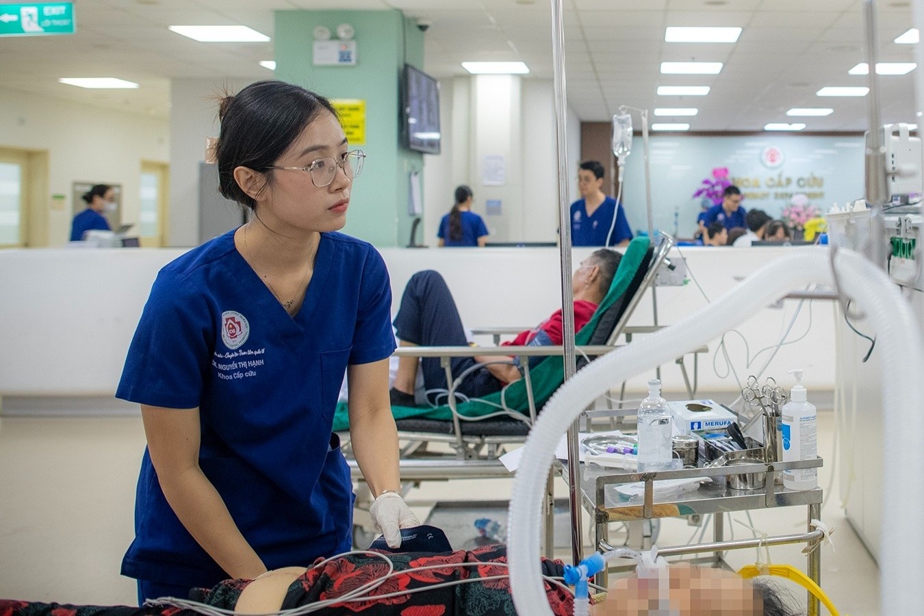 Hoc phi dao tao bac si tai TP.HCM hinh anh