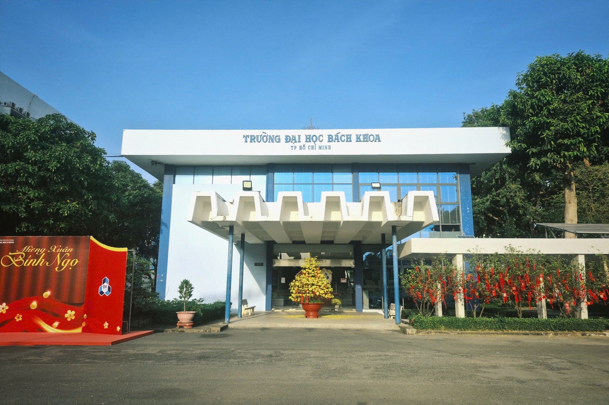 bach khoa anh 2