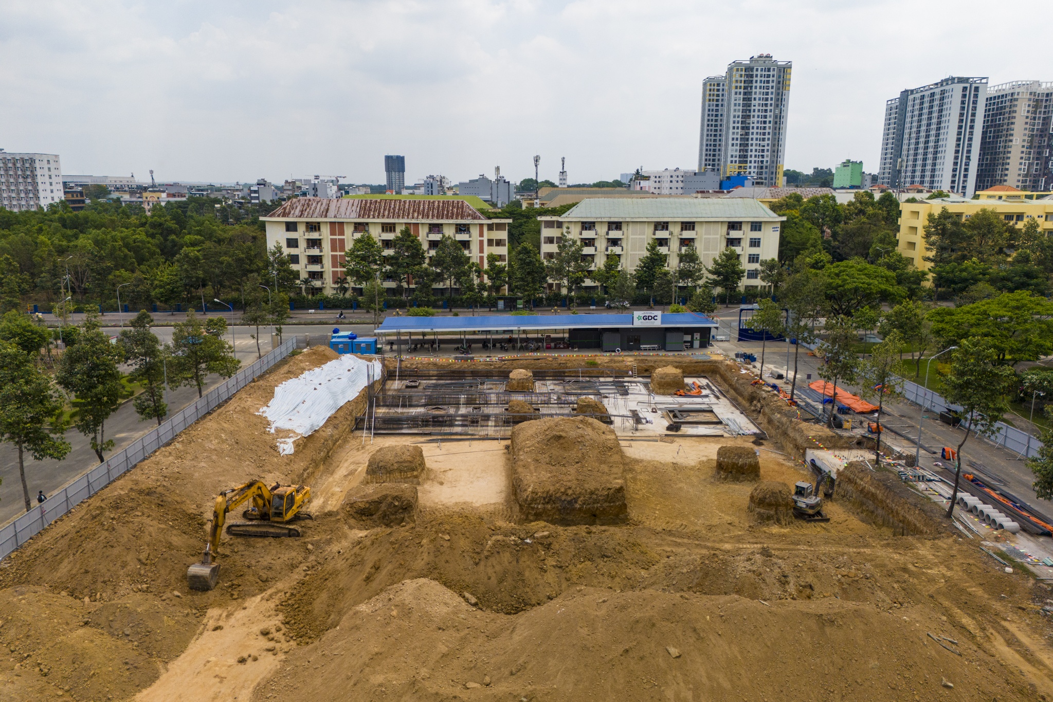 dai hoc quoc gia anh 19