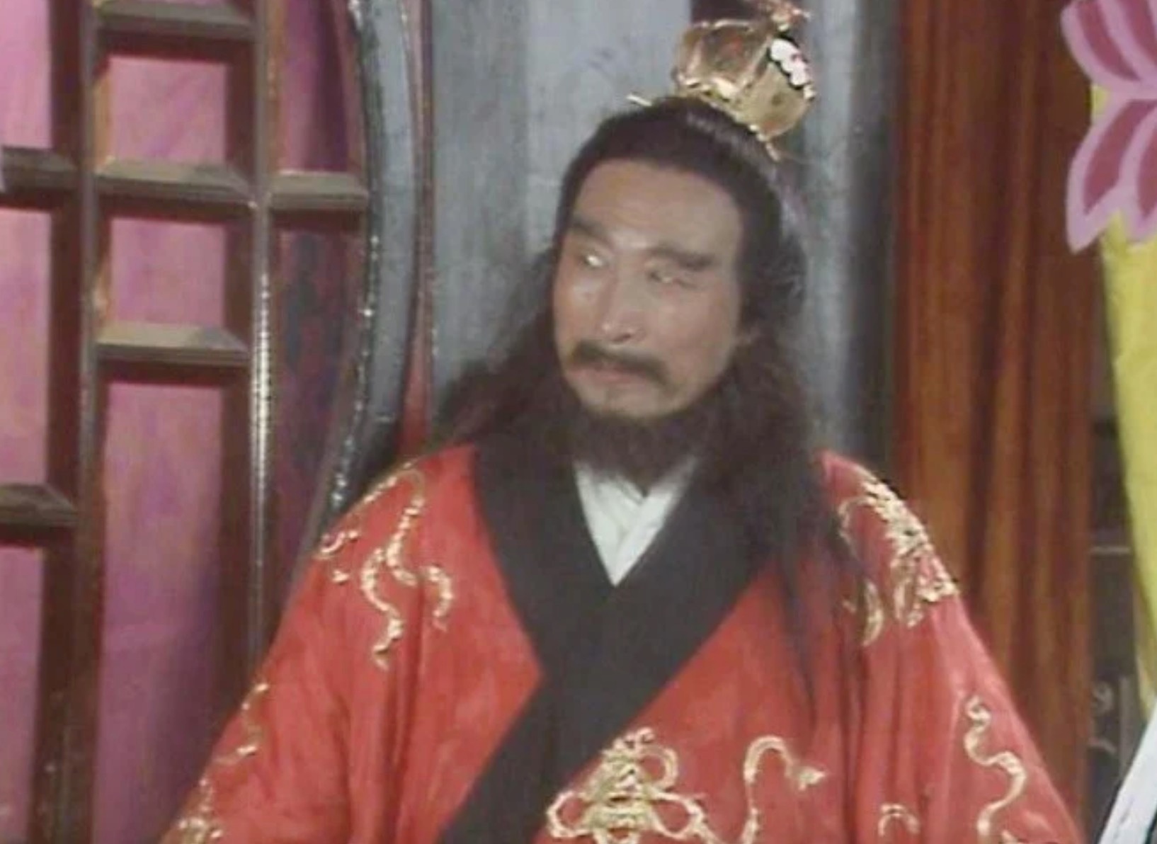 Hoc van dang ne cua 'yeu quai tram mat' trong Tay du ky hinh anh