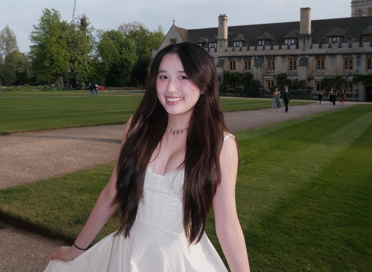 Dieu dac biet cua ngoi truong Jenny Huynh sap theo hoc hinh anh