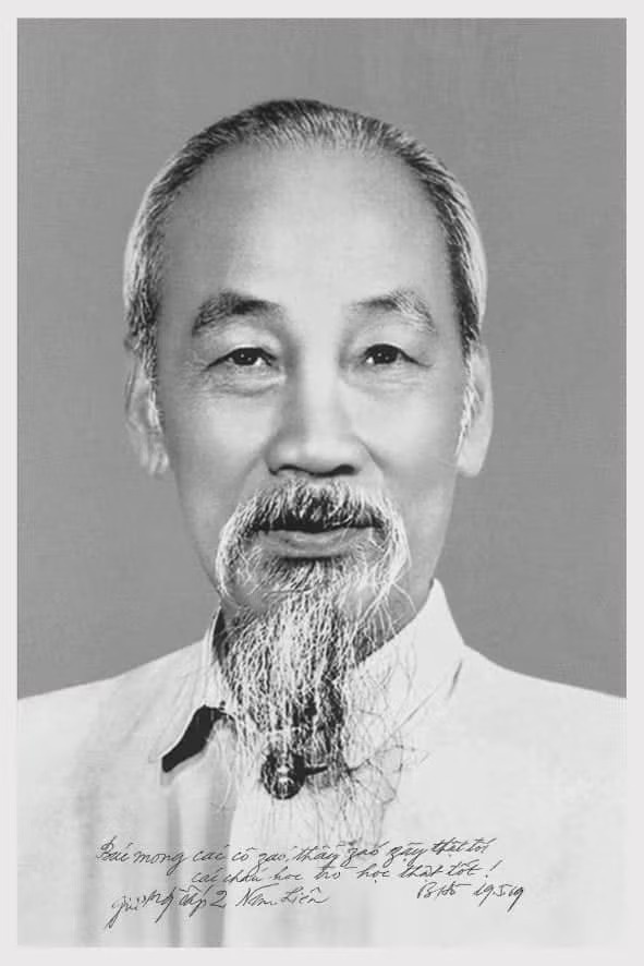 Bac Ho anh 2