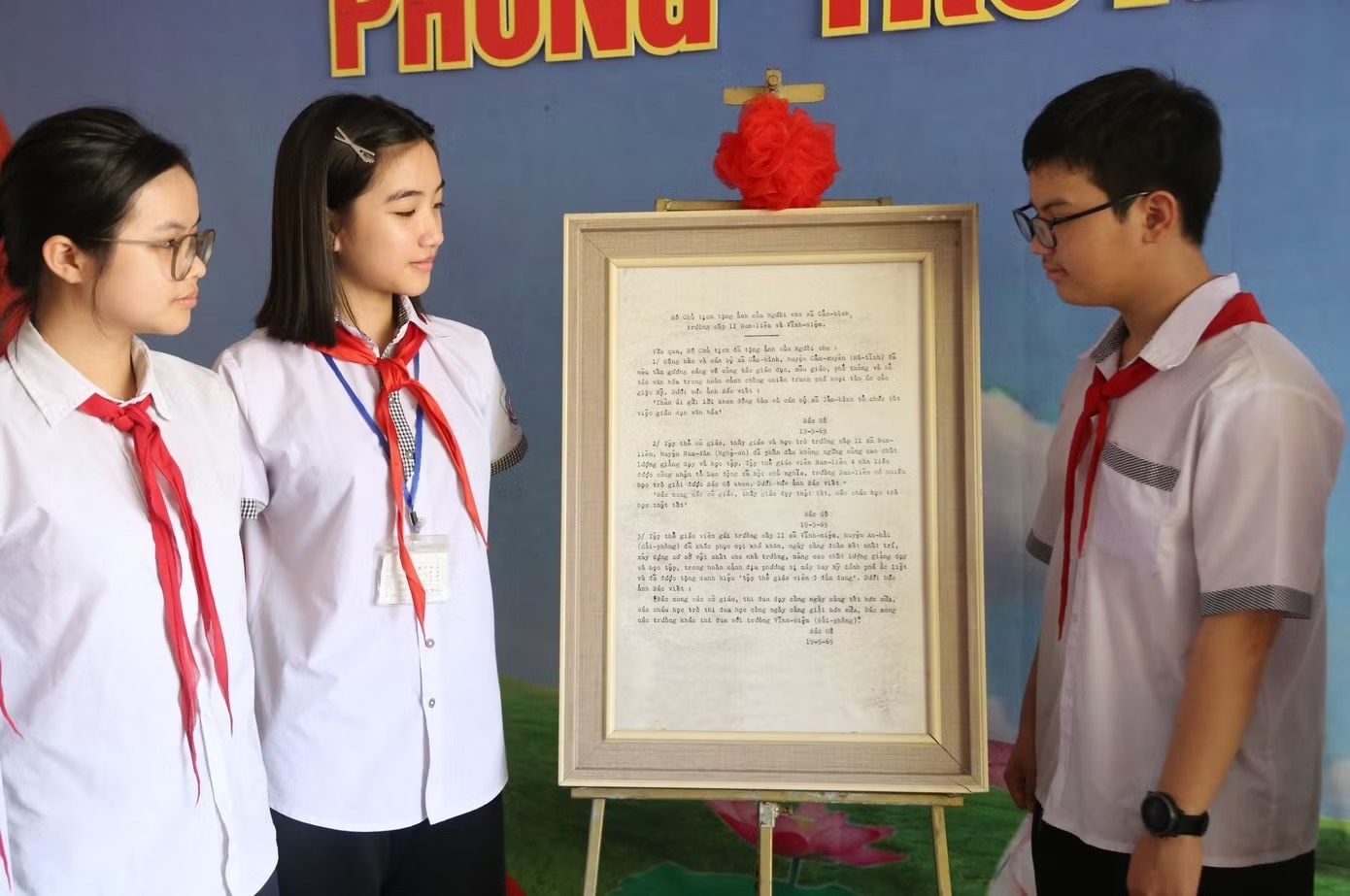 Muoi nam di tim 'mon qua' Bac tang hinh anh