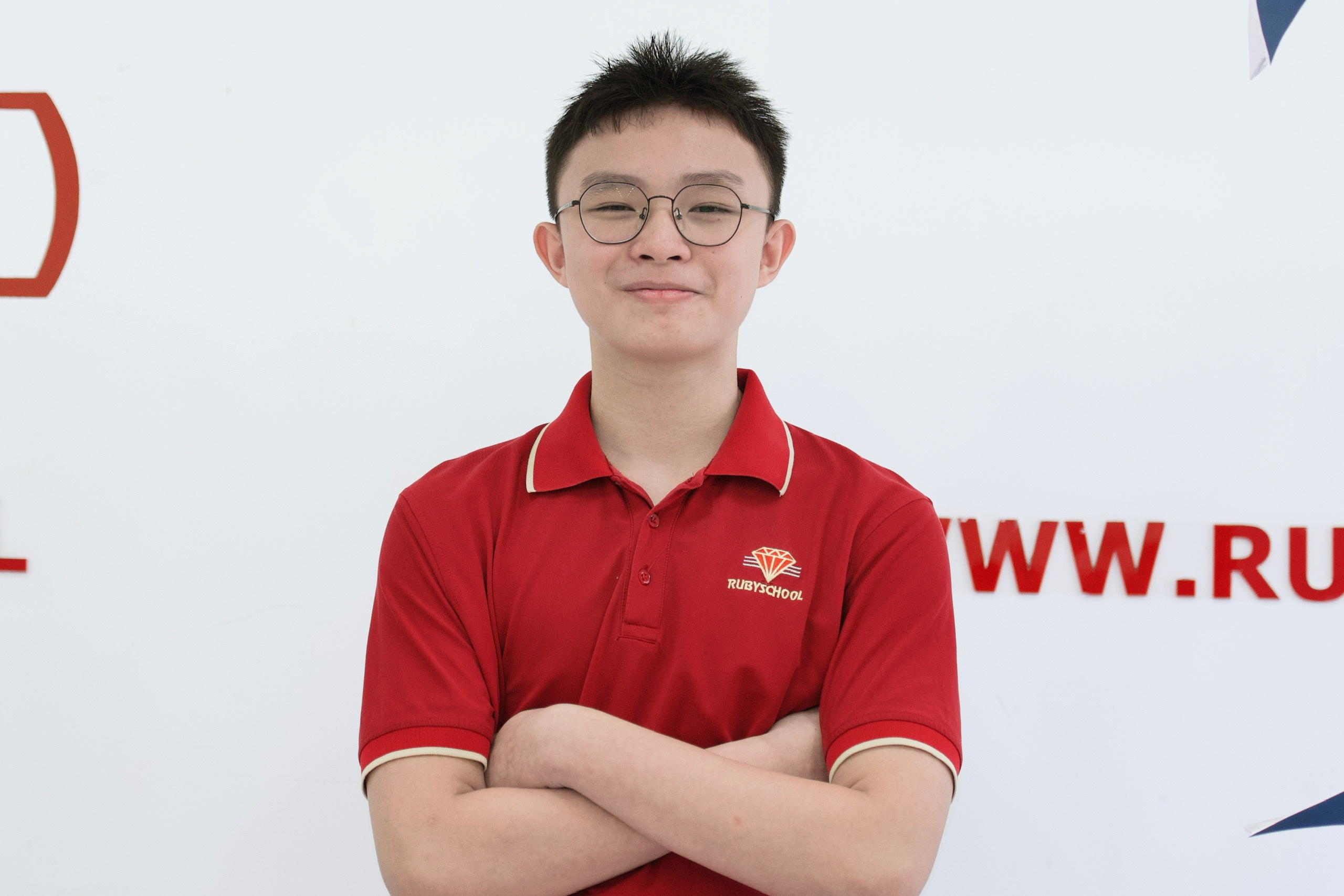 Thu khoa lop 10 cua TP.HCM khong hoc them, khong choi game hinh anh