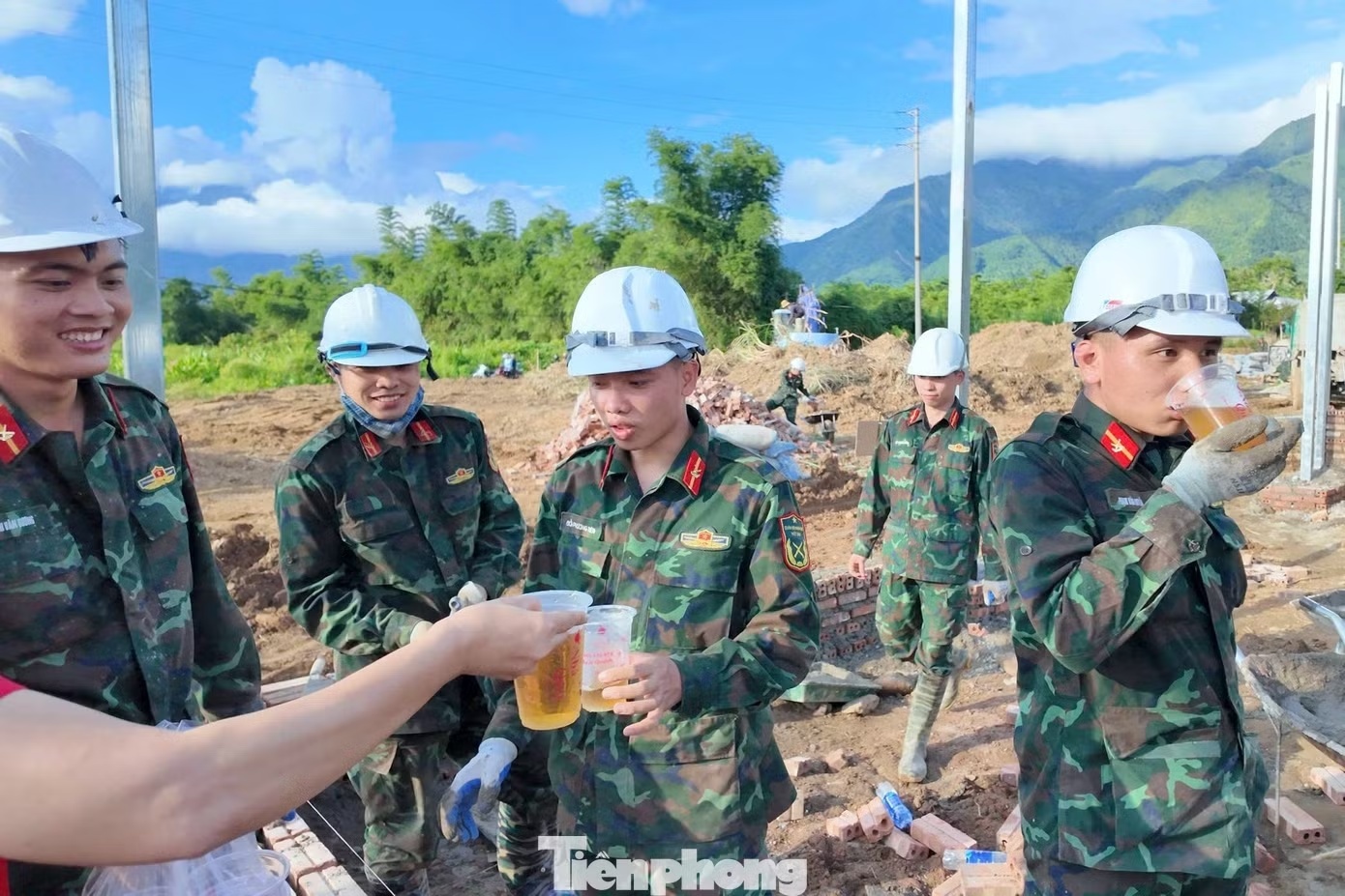 học vi&ecirc;n ảnh 2