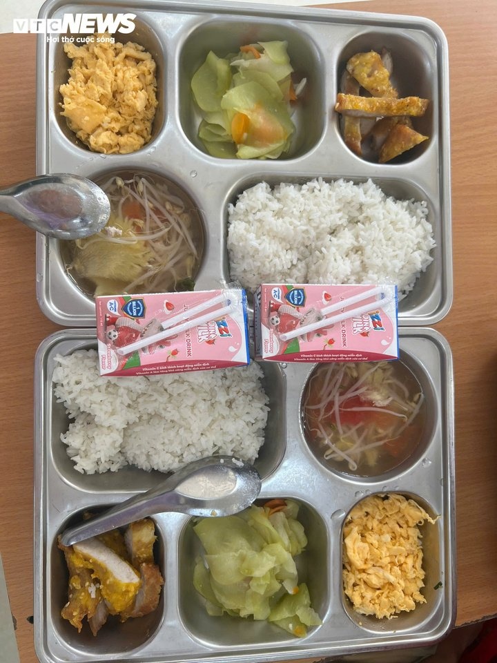 suất ăn ảnh 1
