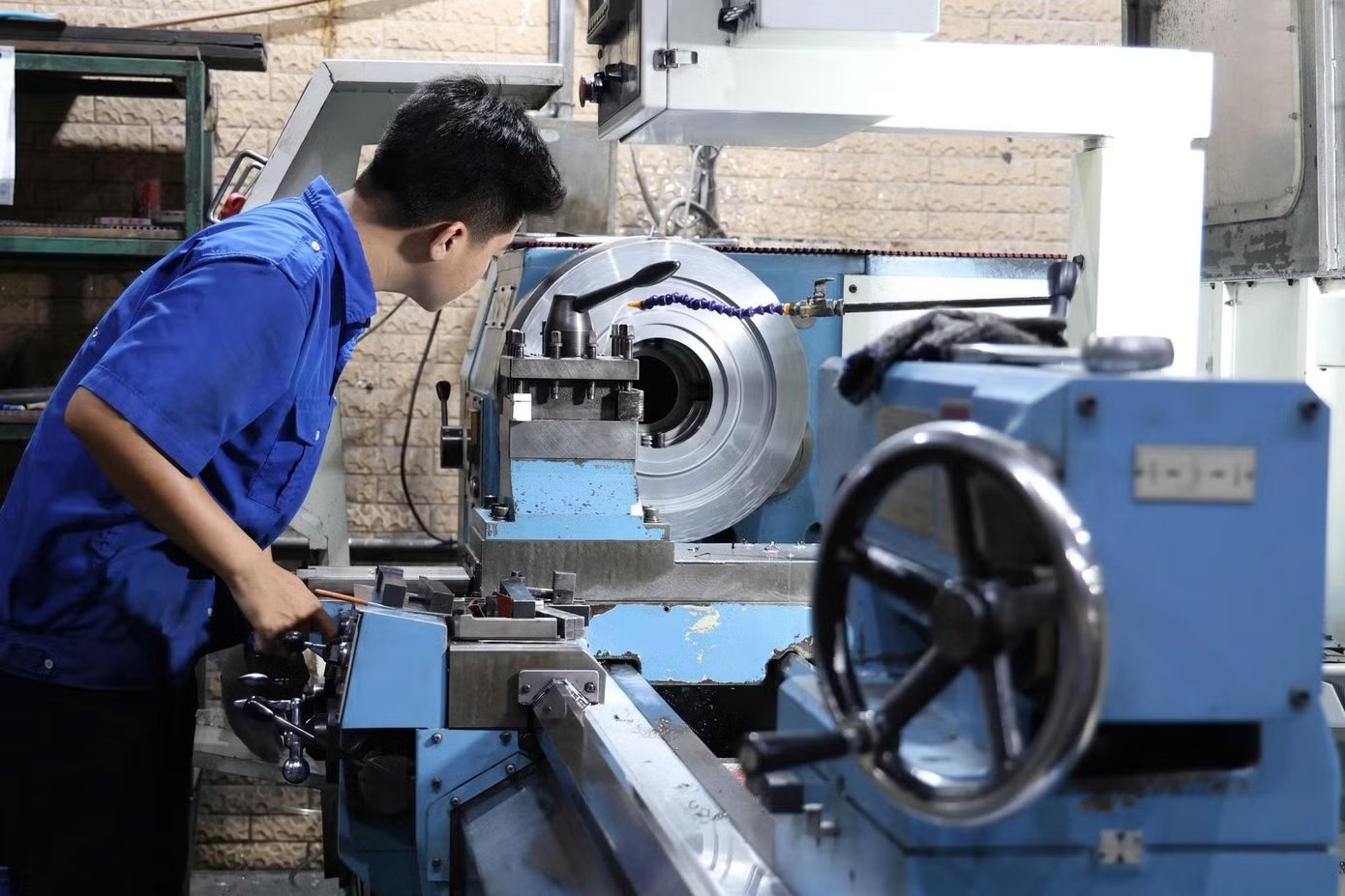 Đại phẫu đào tạo đại học: Tốt nghiệp trên giấy