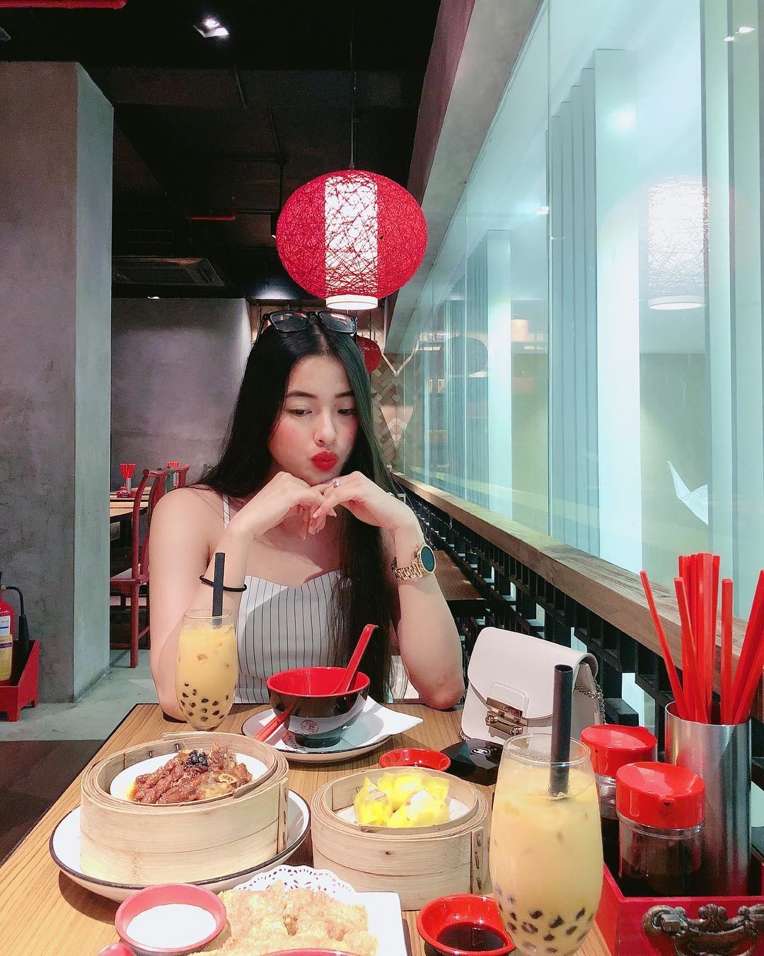 5 nha hang mon Hoa ngon o TP.HCM anh 12