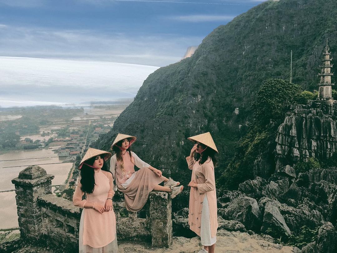 Hang Mua,  dia diem hot thu hut gioi tre anh 15