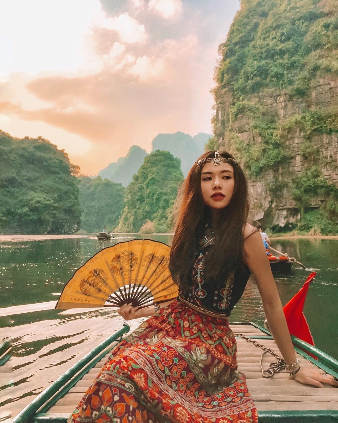 7 dia diem du lich noi tieng o Ninh Binh anh 1