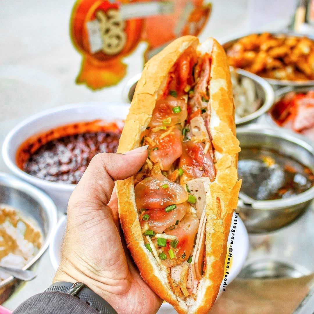 7 bien tau doc,  la cua banh mi Sai Gon anh 6