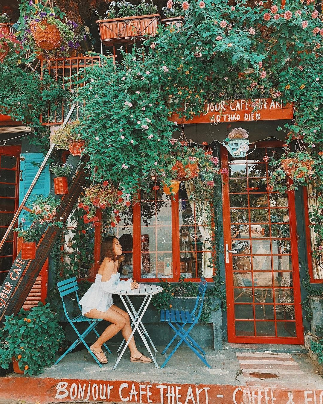 5 quán cafe đầy góc sống ảo cho hội bánh bèo ảnh 9 5 quan cafe day goc song ao cho hoi banh beo anh 9