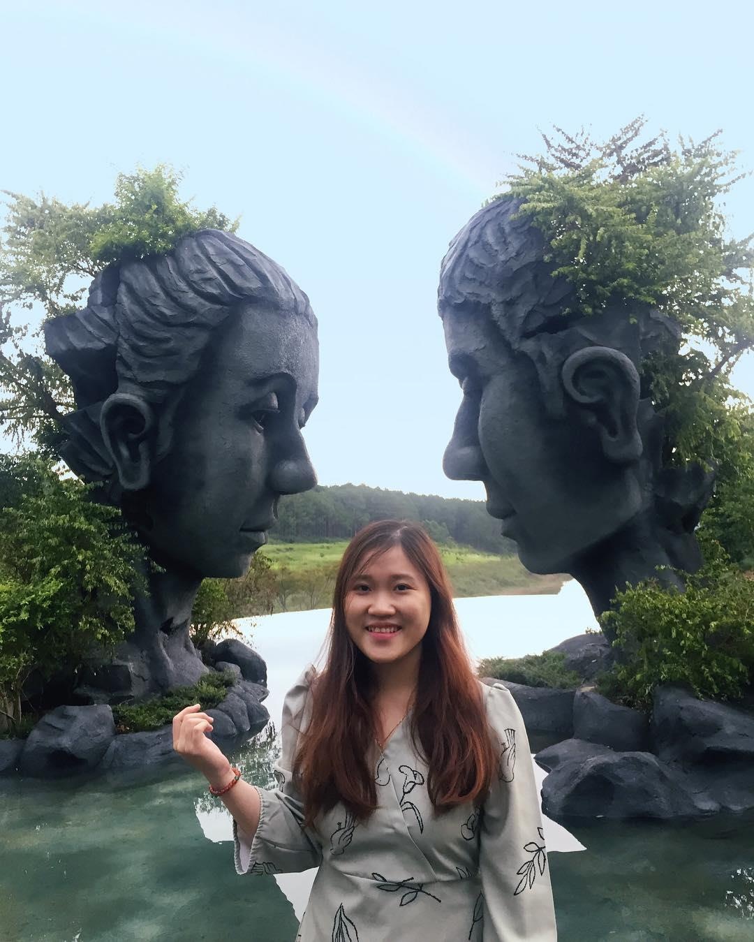 hồ Vô Cực tuyệt đẹp ở Đà Lạt thu hút giới trẻ  ảnh 6 ho Vo Cuc tuyet dep o Da Lat thu hut gioi tre anh 6