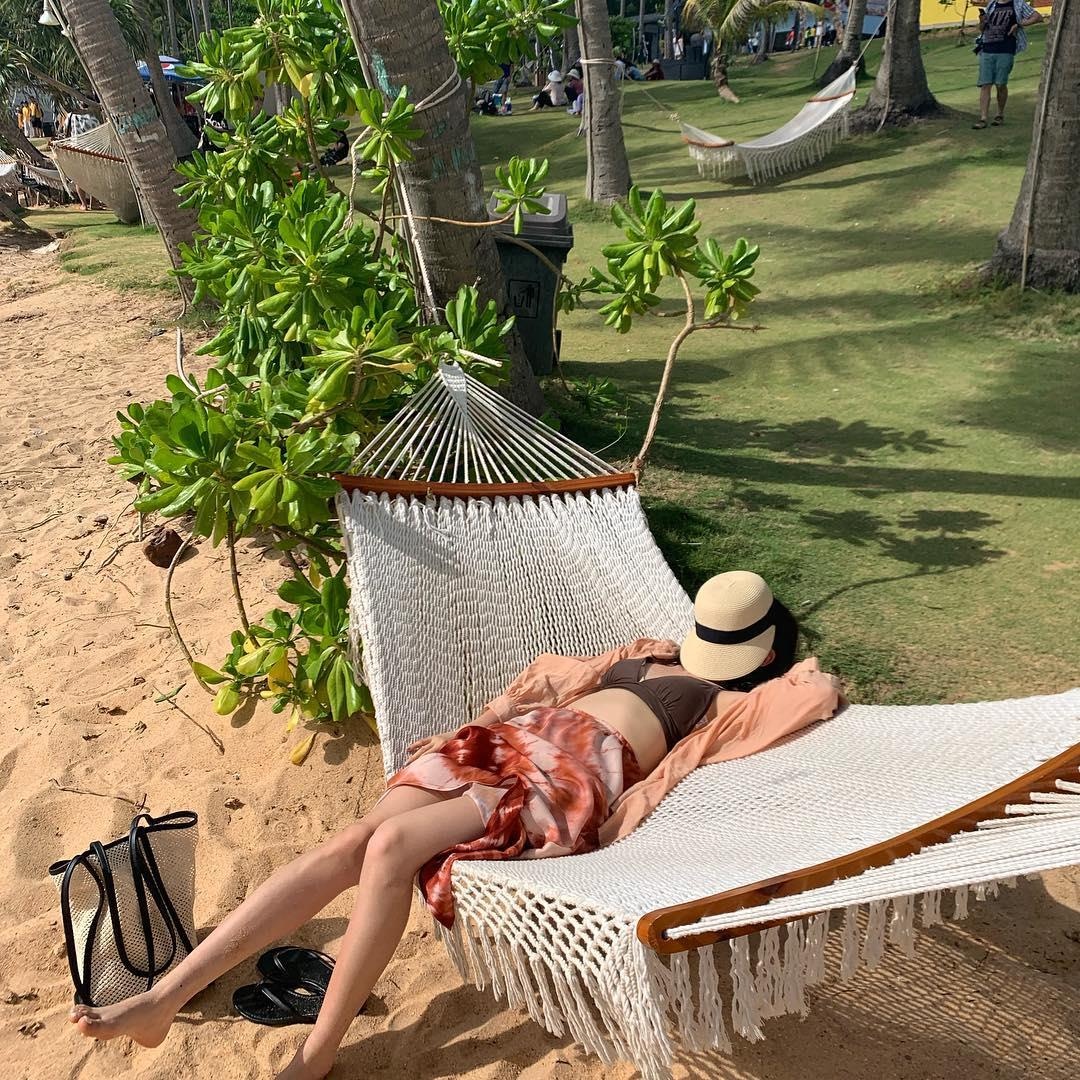 Hon Thom dep tua thien duong qua anh check-in anh 11