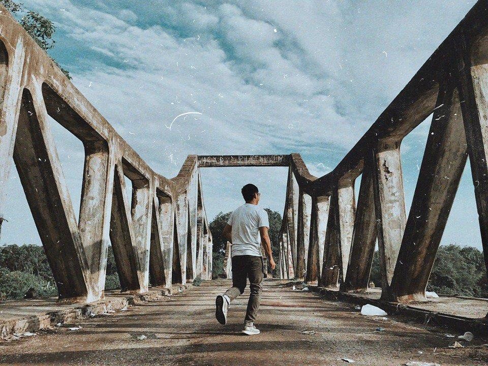 Cau Gay o Binh Duong thu hut ban tre check-in anh 8