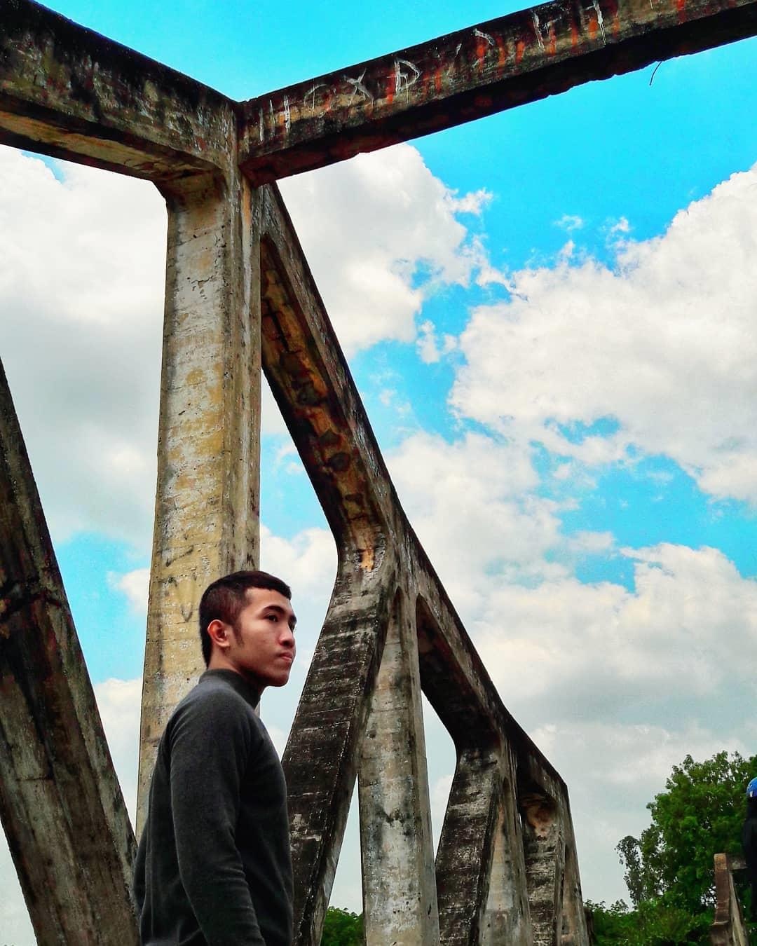 Cau Gay o Binh Duong thu hut ban tre check-in anh 6