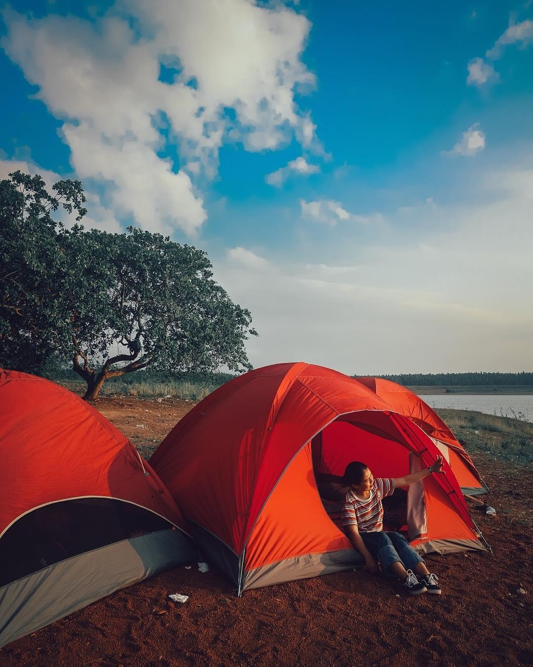 Ho Tri An qua anh check-in cua gioi tre anh 8