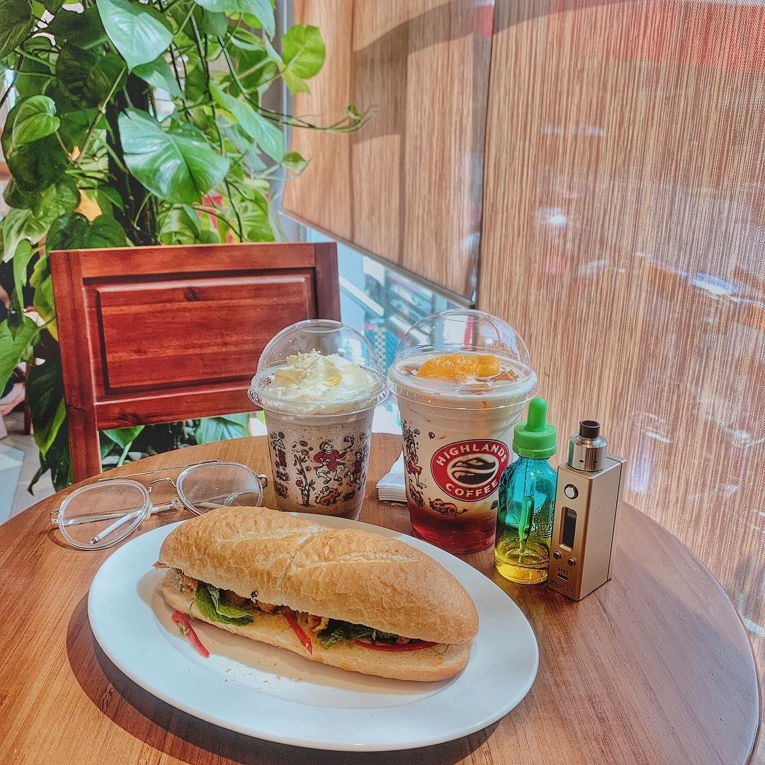 Những quán cafe rộng rãi cho phụ huynh chờ con  ảnh 8 Nhung quan cafe rong rai cho phu huynh cho con anh 8