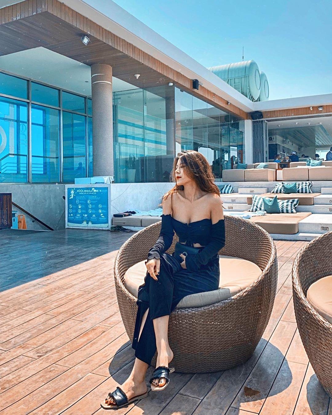 Hồ bơi trên cao sang chảnh ở Đà Nẵng ảnh 13 Ho boi tren cao sang chanh o Da Nang anh 13