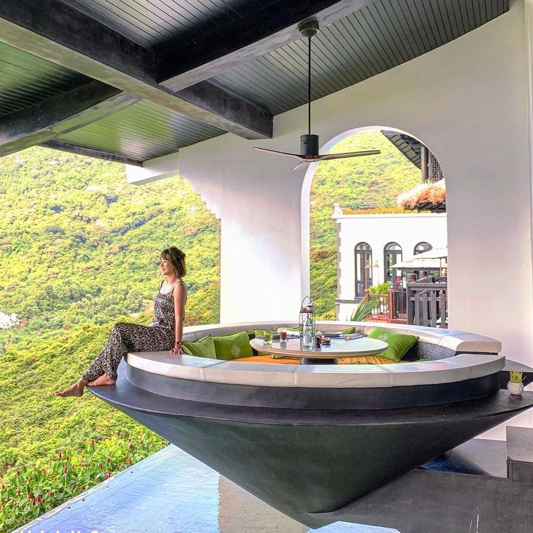 Hồ bơi trên cao sang chảnh ở Đà Nẵng ảnh 8 Ho boi tren cao sang chanh o Da Nang anh 8