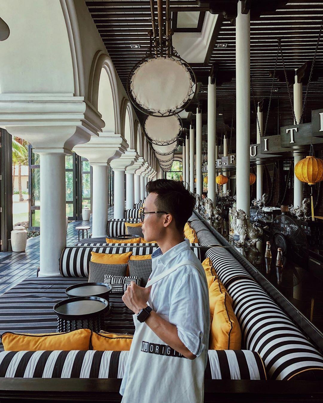 Hồ bơi trên cao sang chảnh ở Đà Nẵng ảnh 10 Ho boi tren cao sang chanh o Da Nang anh 10