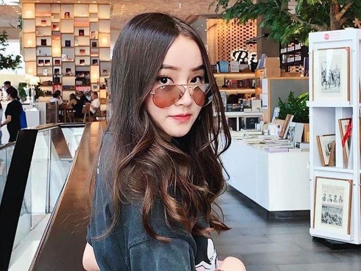 Check-in tha ga tai quan ca phe sach tuyet dep o Thai Lan hinh anh