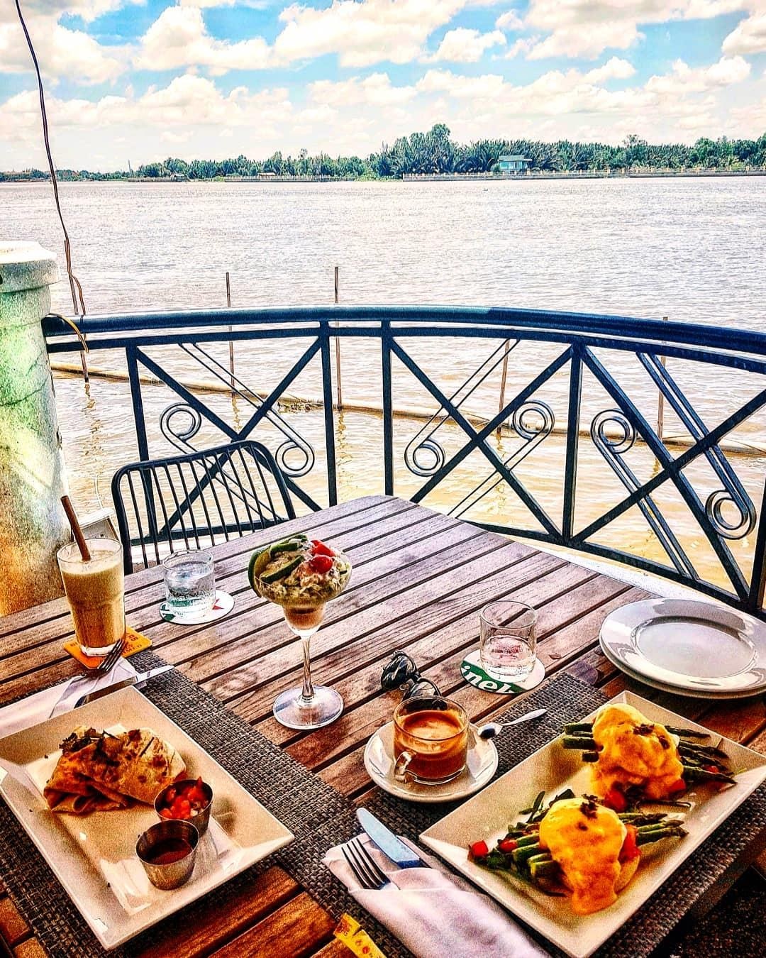 Nhà hàng ven sông tuyệt đẹp ở TP.HCM ảnh 14 Nha hang ven song tuyet dep o TP.HCM anh 14