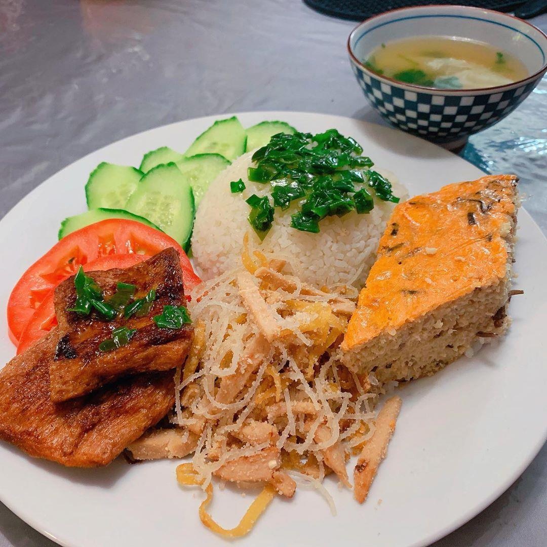 Những món ăn đêm thu hút giới trẻ ở TP.HCM ảnh 2 Nhung mon an dem thu hut gioi tre o TP.HCM anh 2