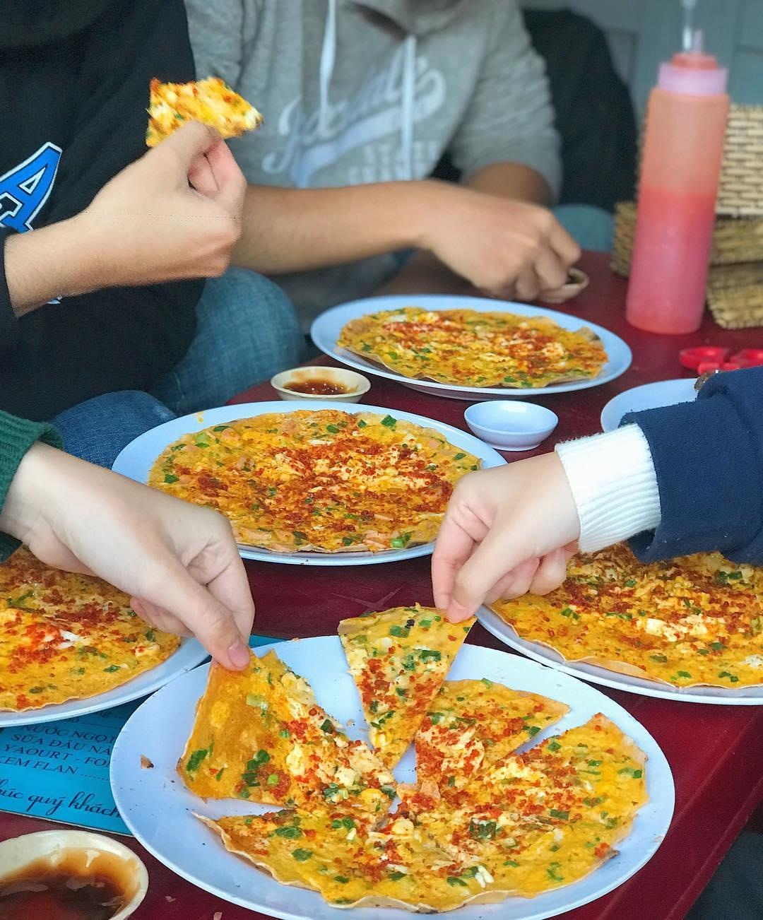 Những quán bánh tráng nướng ngon ở Đà Lạt  ảnh 2 Nhung quan banh trang nuong ngon o Da Lat anh 2
