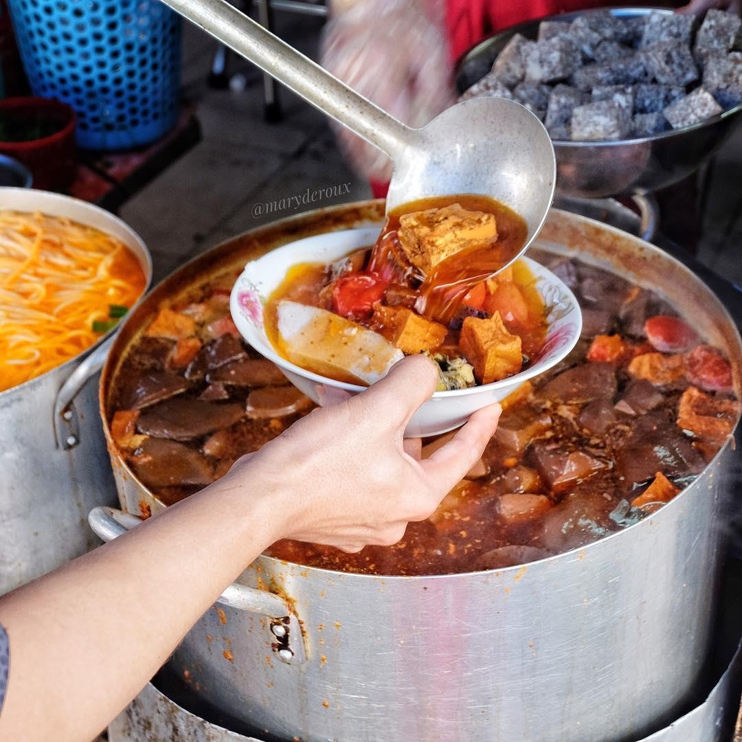 Những địa điểm bán bún riêu ngon ở TP.HCM ảnh 8 Nhung dia diem ban bun rieu ngon o TP.HCM anh 8
