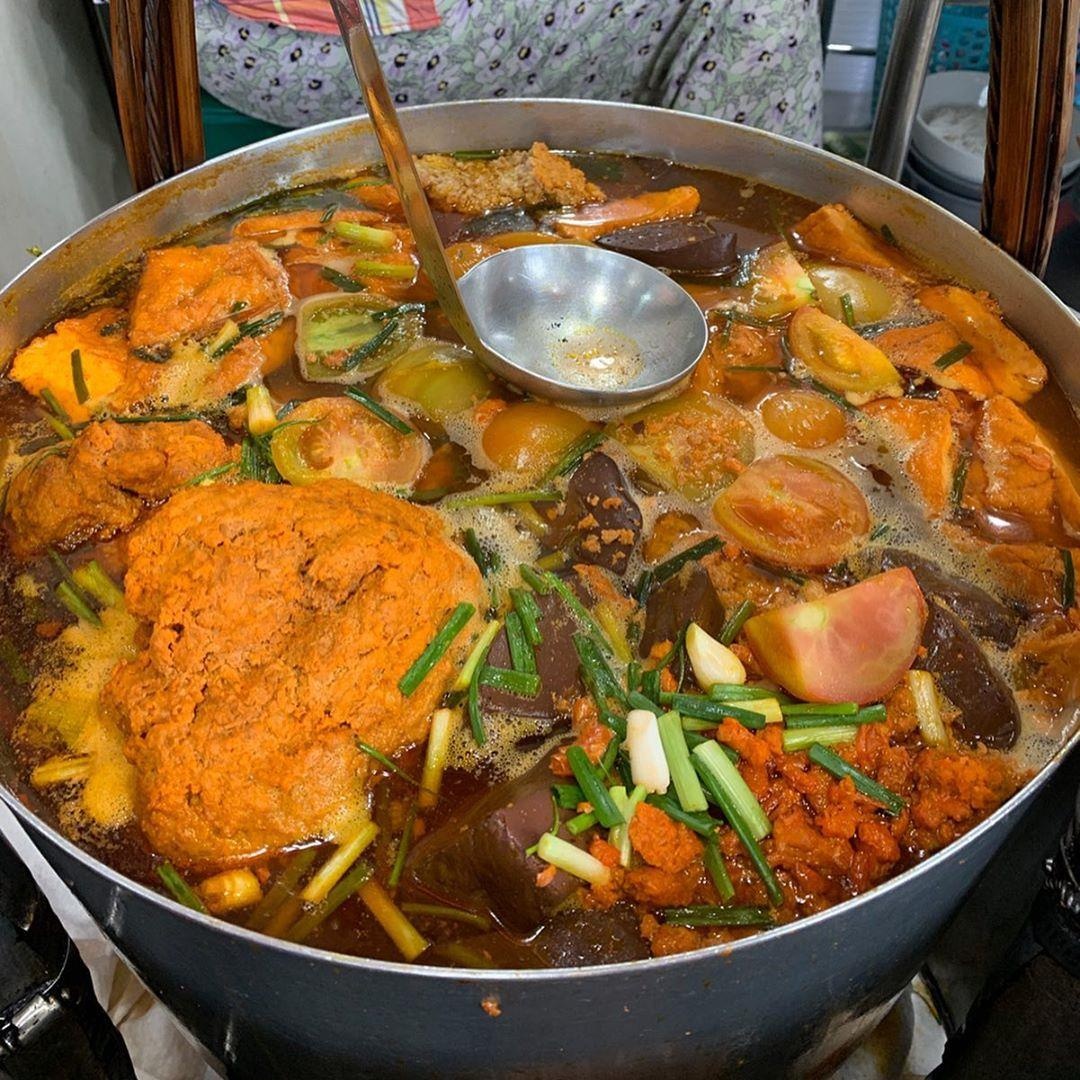 Những địa điểm bán bún riêu ngon ở TP.HCM ảnh 5 Nhung dia diem ban bun rieu ngon o TP.HCM anh 5