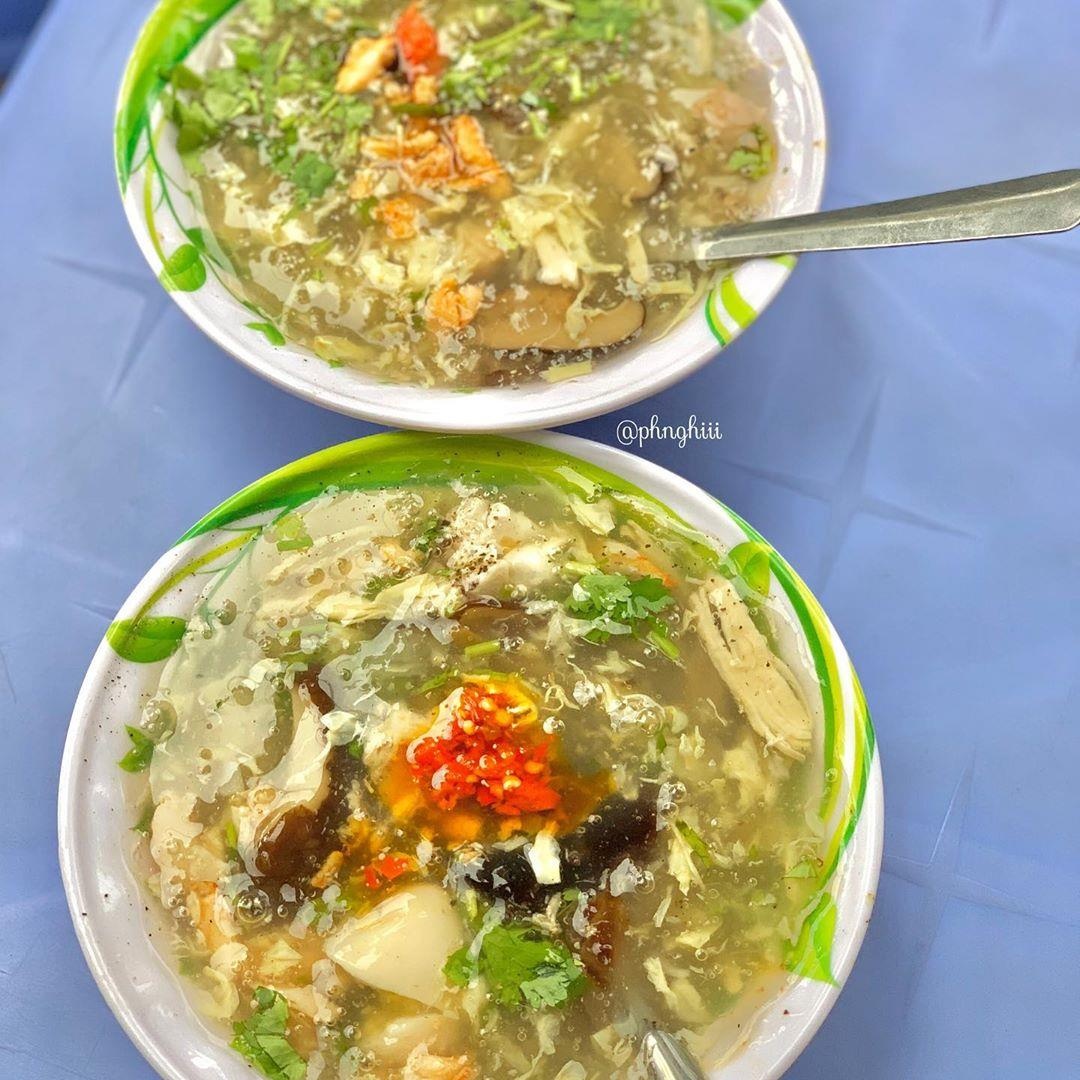 Những địa chỉ bán súp cua hấp dẫn ở TP.HCM  ảnh 8 Nhung dia chi ban sup cua hap dan o TP.HCM anh 8