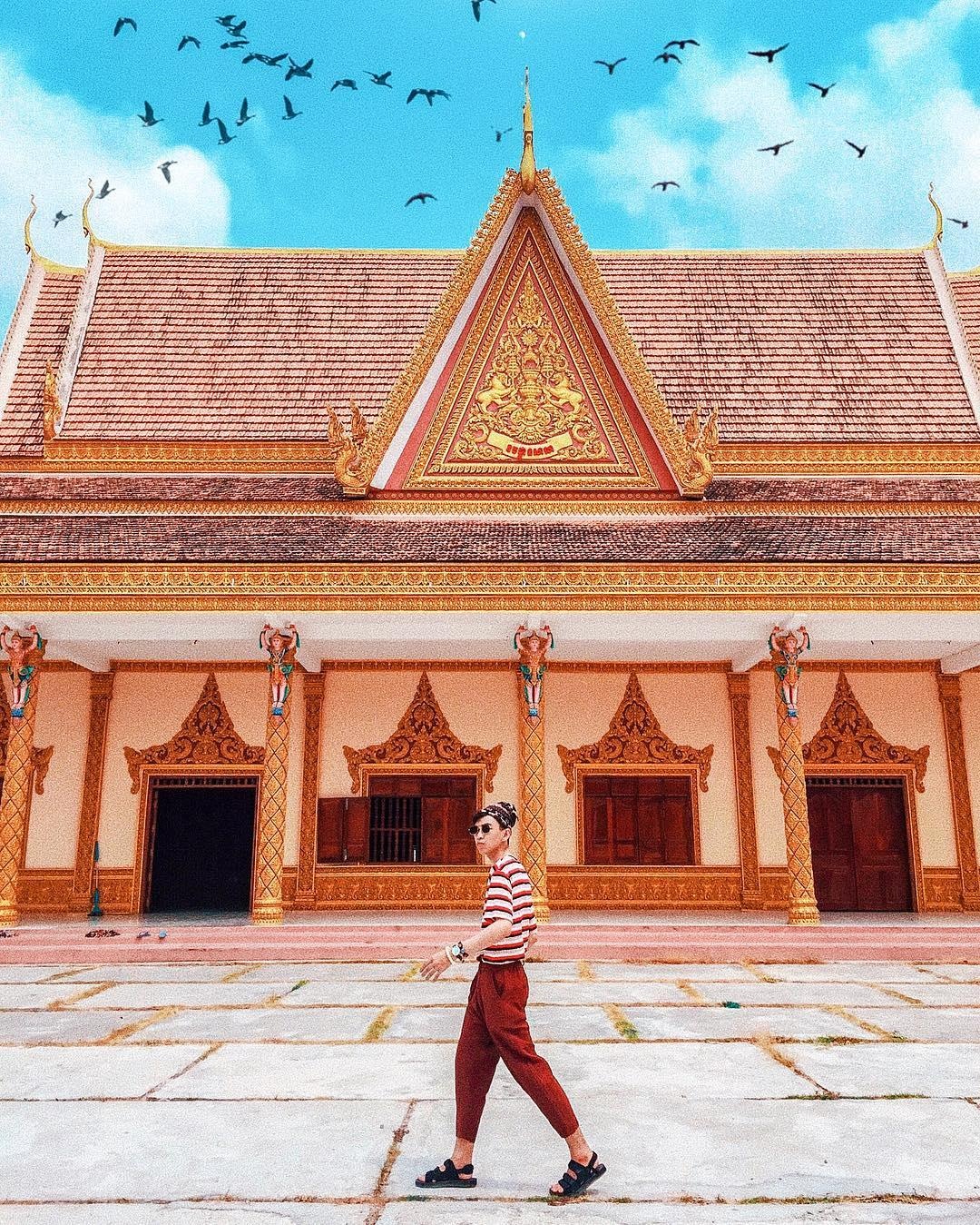 Giới trẻ sống ảo tại cổng trời An Giang ảnh 8 Gioi tre song ao tai cong troi An Giang anh 8