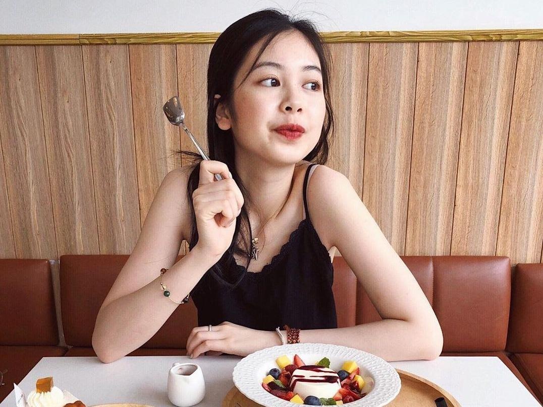 Cuoi tuan ru hoi ban check-in sang chanh tai 4 tiem banh xinh o Ha Noi hinh anh