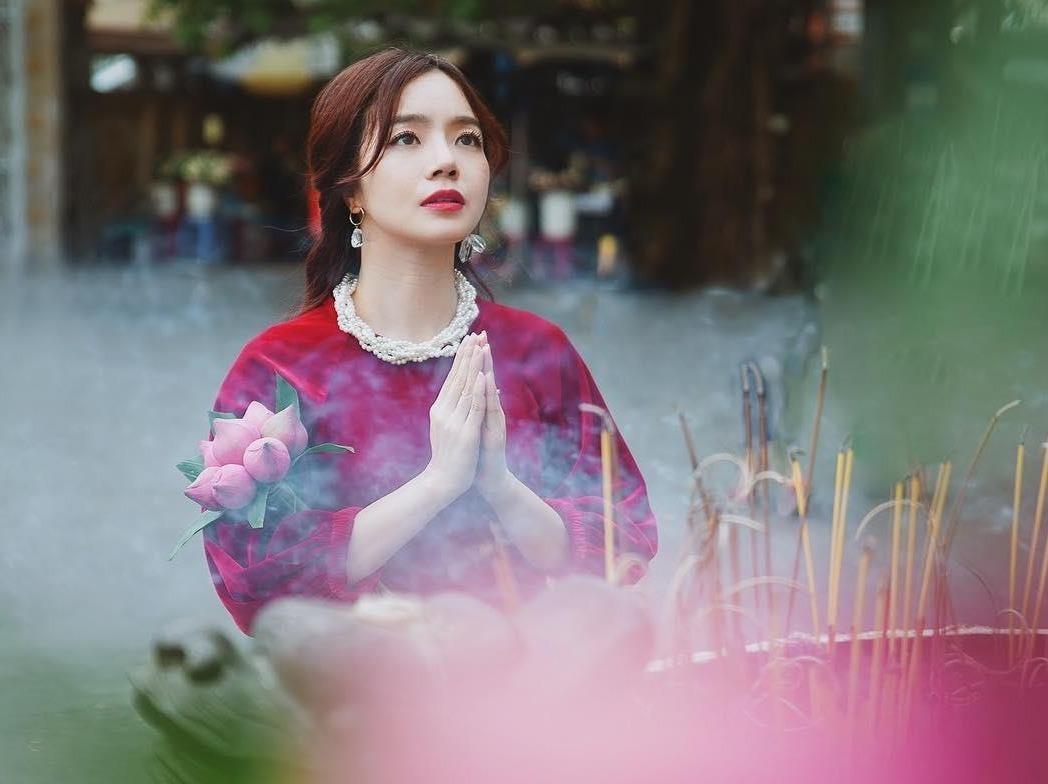 Mung le Vu Lan tai nhung ngoi chua dep, linh thieng o TP.HCM hinh anh