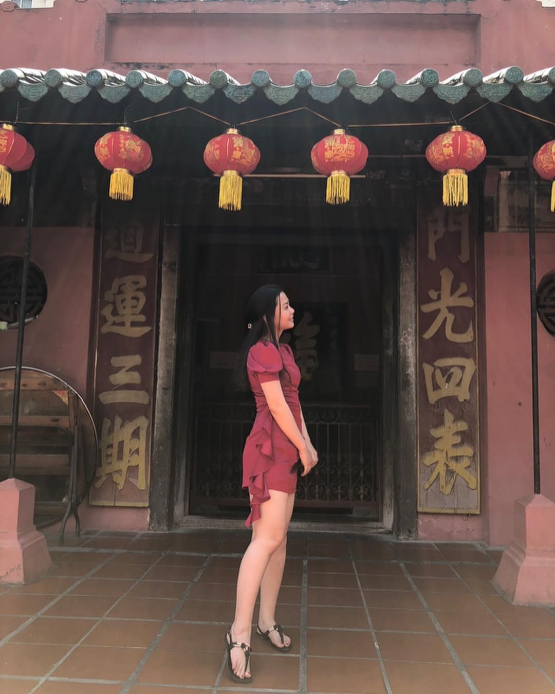 Nhung ngoi chua noi tieng o TP.HCM anh 14