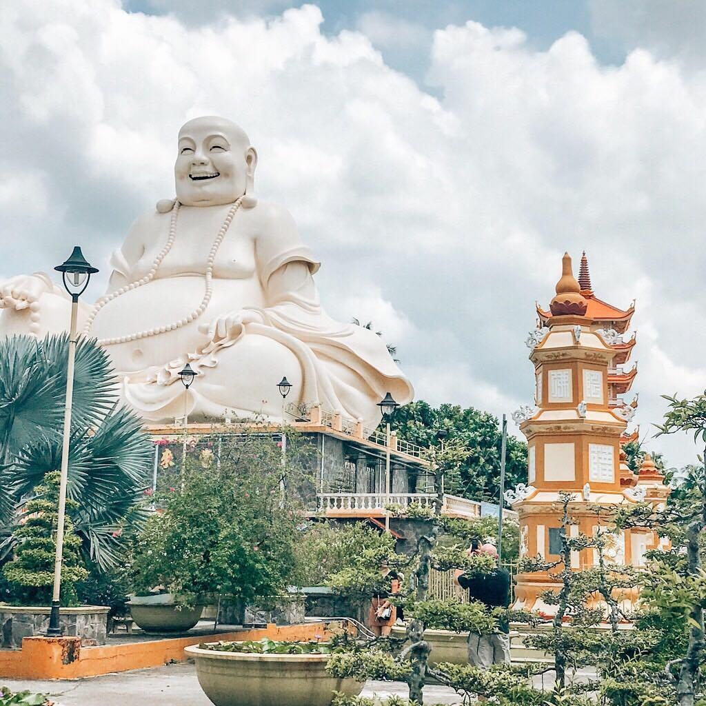 Nhung ngoi chua noi tieng o TP.HCM anh 2